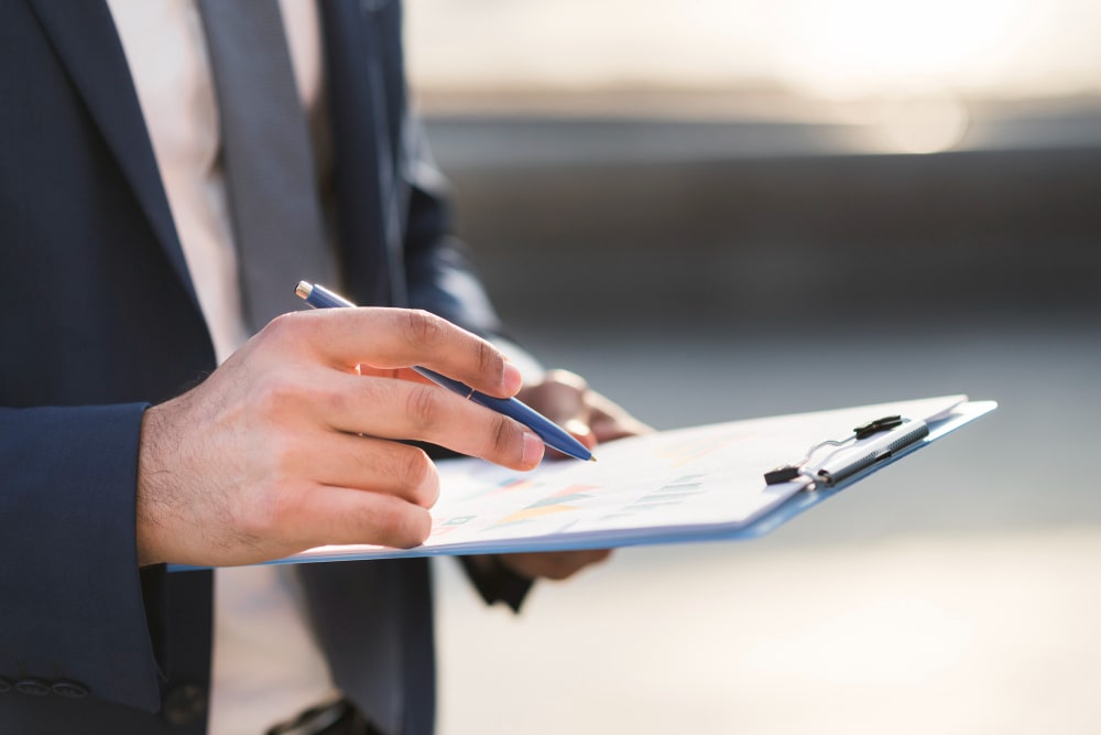 Détection de projets opportunités commerciales Analyse pour la détection de projets et identification d’opportunités commerciales